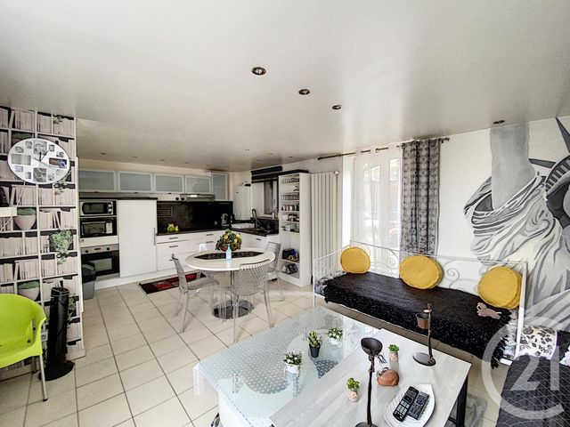 Afficher la photo en grand immeuble à vendre - 137.76 m2 - NANCY - 54 - LORRAINE - Century 21 Agence D'Haussonville