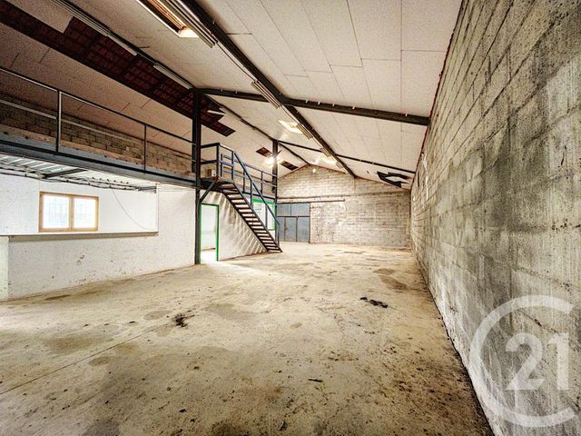 Afficher la photo en grand immeuble à vendre - 717.0 m2 - NEUVES MAISONS - 54 - LORRAINE - Century 21 Agence D'Haussonville