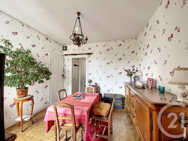 Appartement F3 à vendre - 3 pièces - 47.1 m2 - NANCY - 54 - LORRAINE - Century 21 Agence D'Haussonville Appartement F3 à vendre - 3 pièces - 47.1 m2 - NANCY - 54 - LORRAINE - Century 21 Agence D'Haussonville