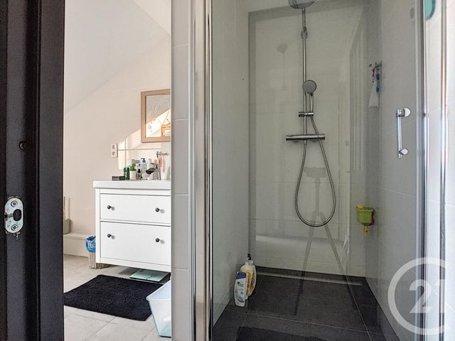 Appartement F5 à louer - 5 pièces - 101.09 m2 - NANCY - 54 - LORRAINE - Century 21 Agence D'Haussonville Appartement F5 à louer - 5 pièces - 101.09 m2 - NANCY - 54 - LORRAINE - Century 21 Agence D'Haussonville