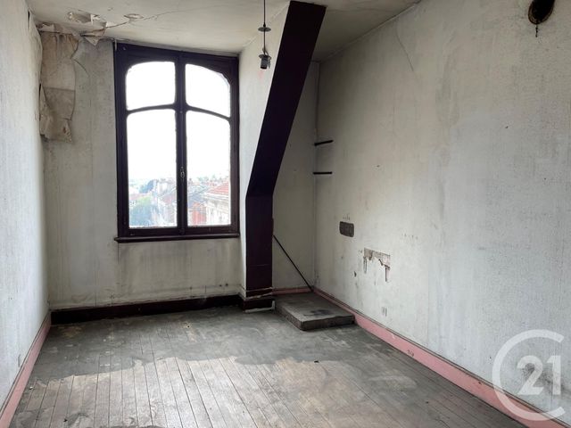 Afficher la photo en grand Appartement F4 à vendre - 5 pièces - 138.0 m2 - NANCY - 54 - LORRAINE - Century 21 Agence D'Haussonville