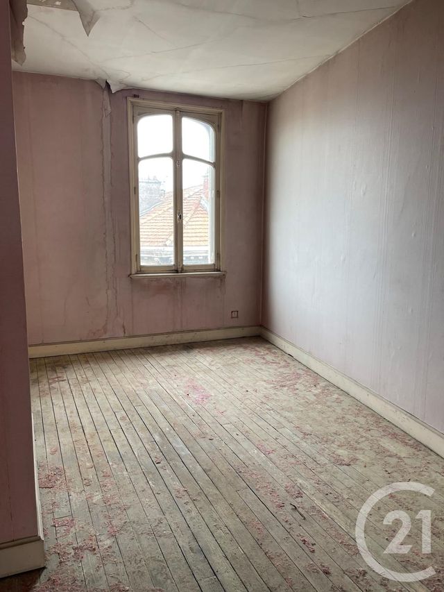 Afficher la photo en grand Appartement F4 à vendre - 5 pièces - 138.0 m2 - NANCY - 54 - LORRAINE - Century 21 Agence D'Haussonville