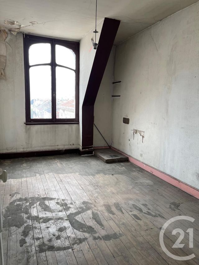 Afficher la photo en grand Appartement F4 à vendre - 5 pièces - 138.0 m2 - NANCY - 54 - LORRAINE - Century 21 Agence D'Haussonville