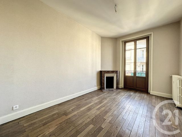 Appartement F3 à louer - 3 pièces - 61.64 m2 - NANCY - 54 - LORRAINE - Century 21 Agence D'Haussonville