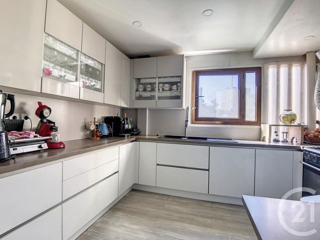 Appartement F5 à vendre - 5 pièces - 100.0 m2 - NANCY - 54 - LORRAINE - Century 21 Agence D'Haussonville